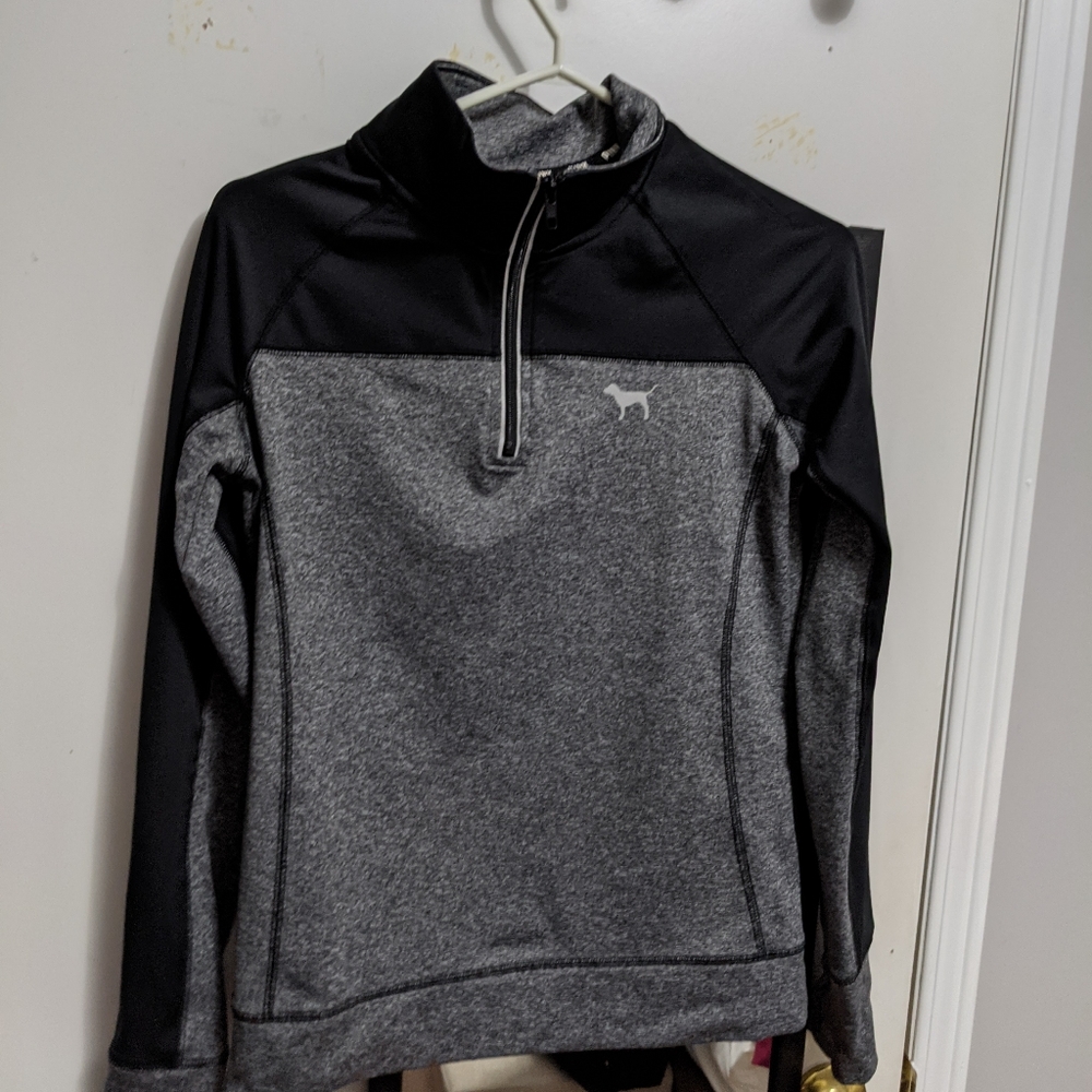 VS PINK active quarter zip top